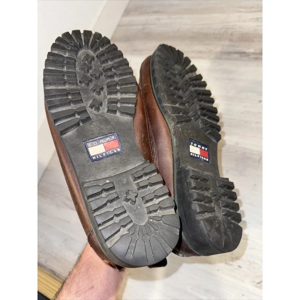 Tommy Hilfiger good shape